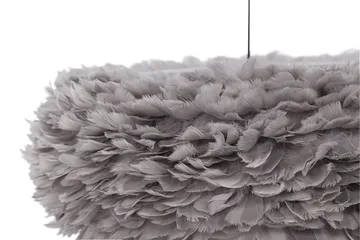 Nicola Pendellampa 36 cm - Grå - Products - Belysning - Lampor & belysning inomhus - Designlampor - Fjäderlampa