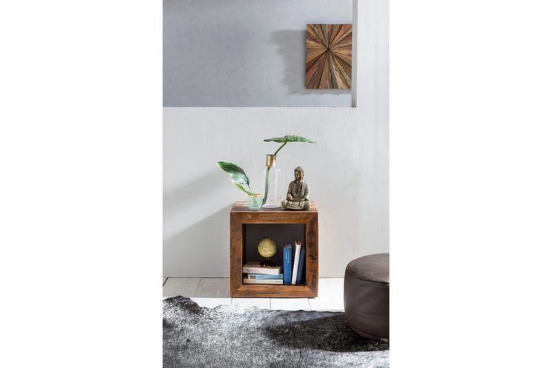 Sido bord Wohnling Massivt återvunnet trä Kolkutta kube Industriell - Products - Möbler - Bord & matgrupp - Avlastningsbord & sidobord - Brickbord & småbord