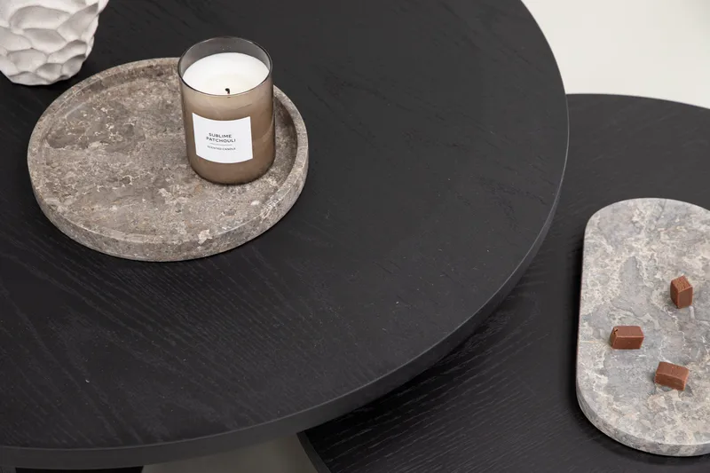 Soffbordset Saltö 2st Runda 85 cm/65 cm - Svart - Products - Möbler - Bord & matgrupp - Avlastningsbord & sidobord - Satsbord