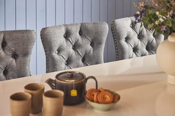 Cibus Matgrupp 180 cm inkl 6 Bergviken Stolar - Vit - Products - Möbler - Bord & matgrupp - Matgrupp