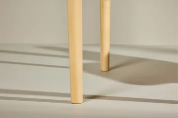 Gilda Matbord 110 cm Rund - Whitewash - Products - Möbler - Bord & matgrupp - Matbord & köksbord