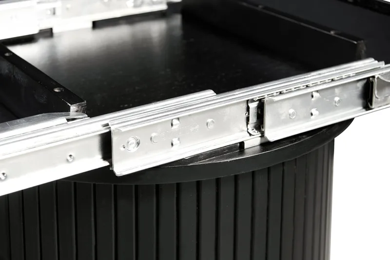 Kopparbo Matbord Runt 106-156 cm Förlängningsbart - Svart trä - Products - Möbler - Bord & matgrupp - Matbord & köksbord