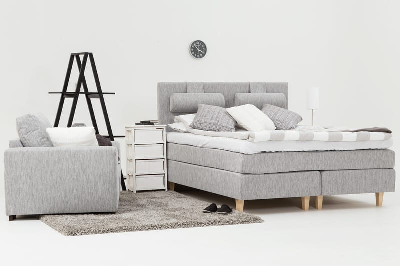 Charleston Kontinentalsäng 180x200 cm - Ljusgrå - Products - Möbler - Säng - Kontinentalsäng