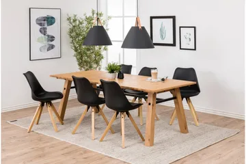 Andros Matstol & köksstol med träben - Svart - Products - Möbler - Fåtölj & stolar - Matstol & köksstol