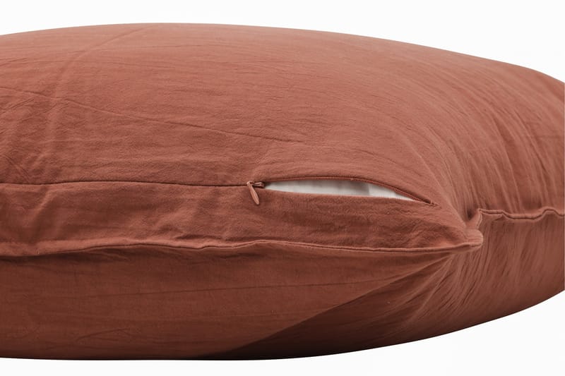 Ronja Kuddfodral - Roströd - Products - Textil & mattor - Kudde & kuddfodral - Kuddfodral