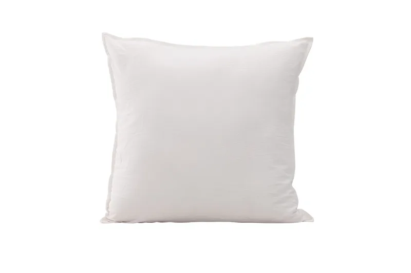 Ronja Kuddfodral, Vit