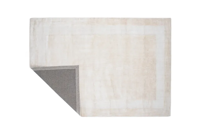 Boston Viskosmatta 160x230 cm - Vit - Products - Textil & mattor - Matta - Modern matta - Viskosmatta & konstsilkesmatta