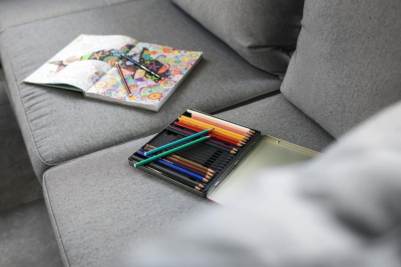 Hillerstorp Lidnäs Utesoffa utan dynor - Vit - Products - Utemöbler & utemiljö - Loungemöbler - Loungeset & loungegrupp