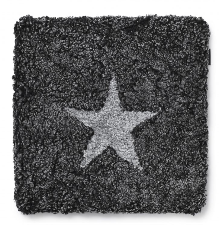 Curly stolsdyna fårskinn Mörkgrå/silvergrå Curly stolsdyna fårskinn Mörkgrå/silvergrå