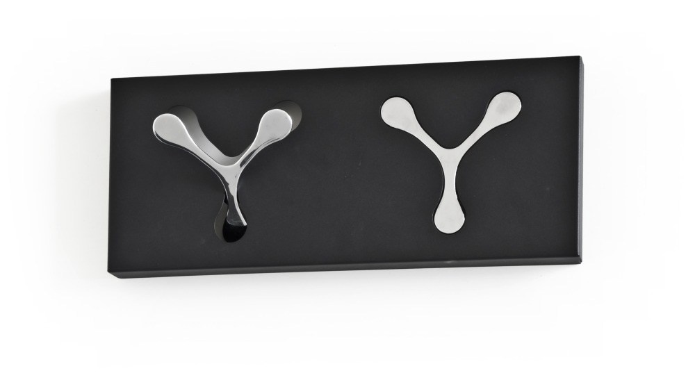 Plus 6 kl�dh�ngare - Svart