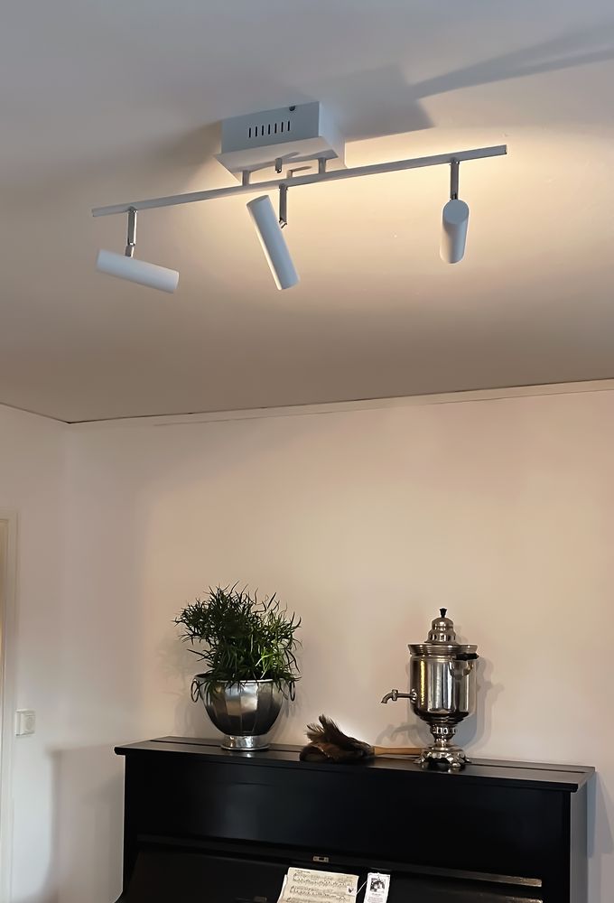 Artic spotlight - Vit/krom