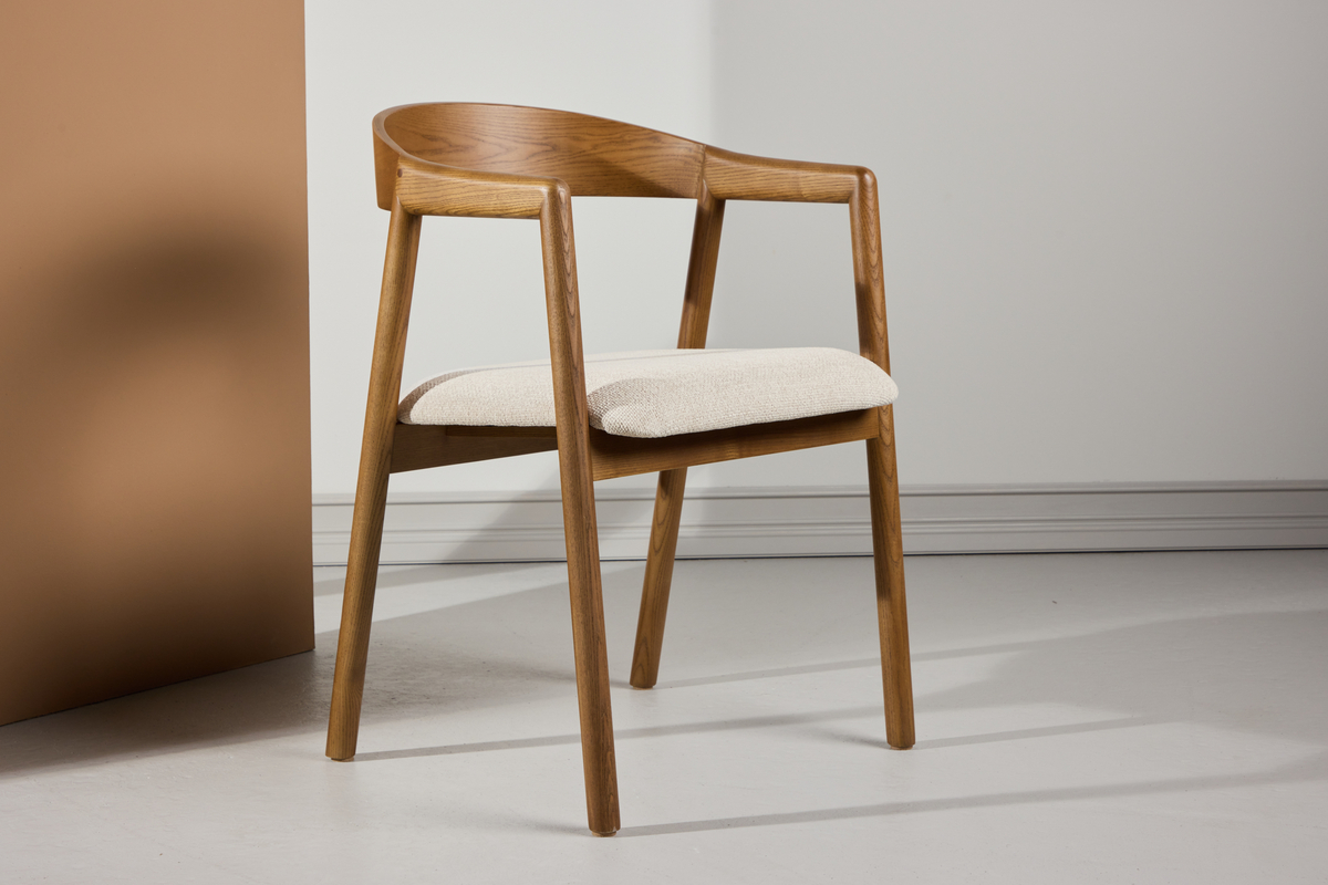 Matstol Långön - brun ask / beige tyg Matstol Långön - brun ask / beige tyg