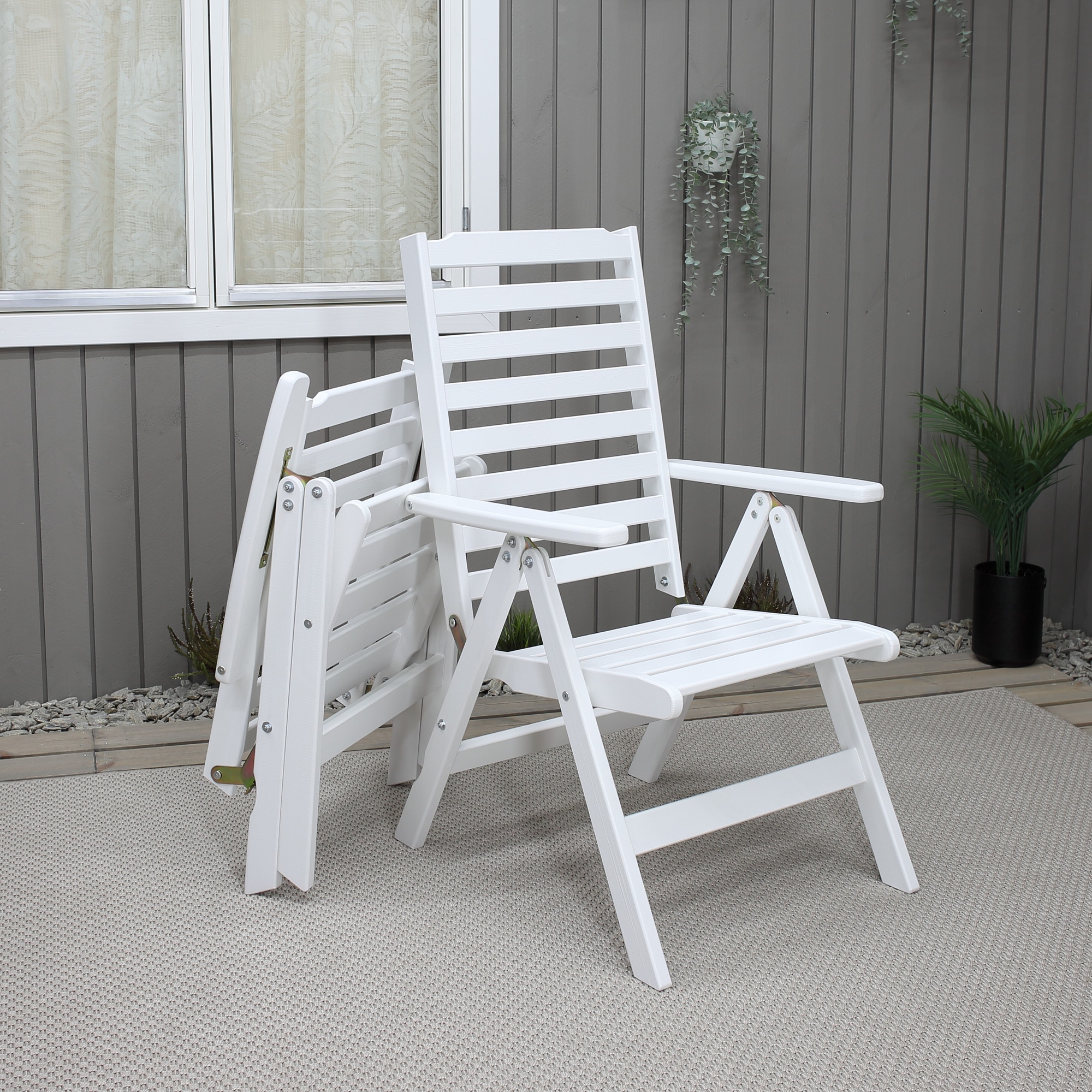 Buitenstoel wit - B�stad + Meubelreiniging