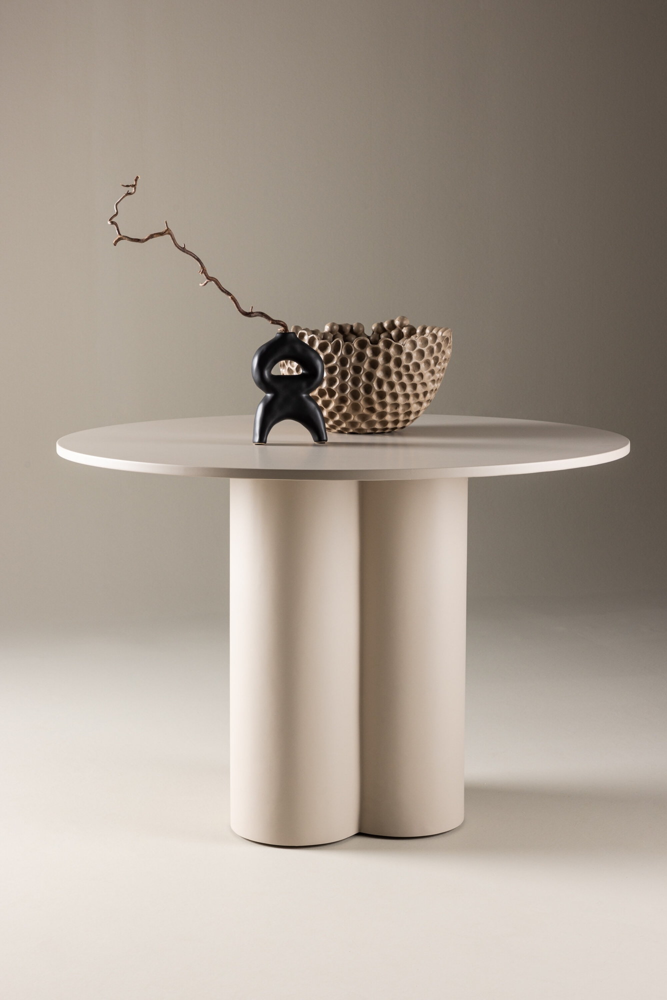 Matbord �110 cm beige - Olivia