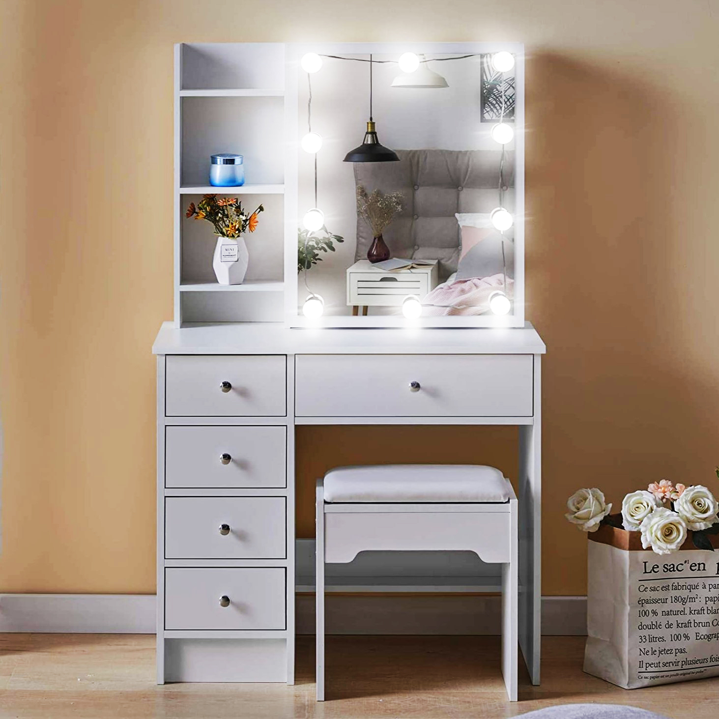 Sminkbord med spegel, belysning och stol - Babe Sminkbord med spegel, belysning och stol - Babe