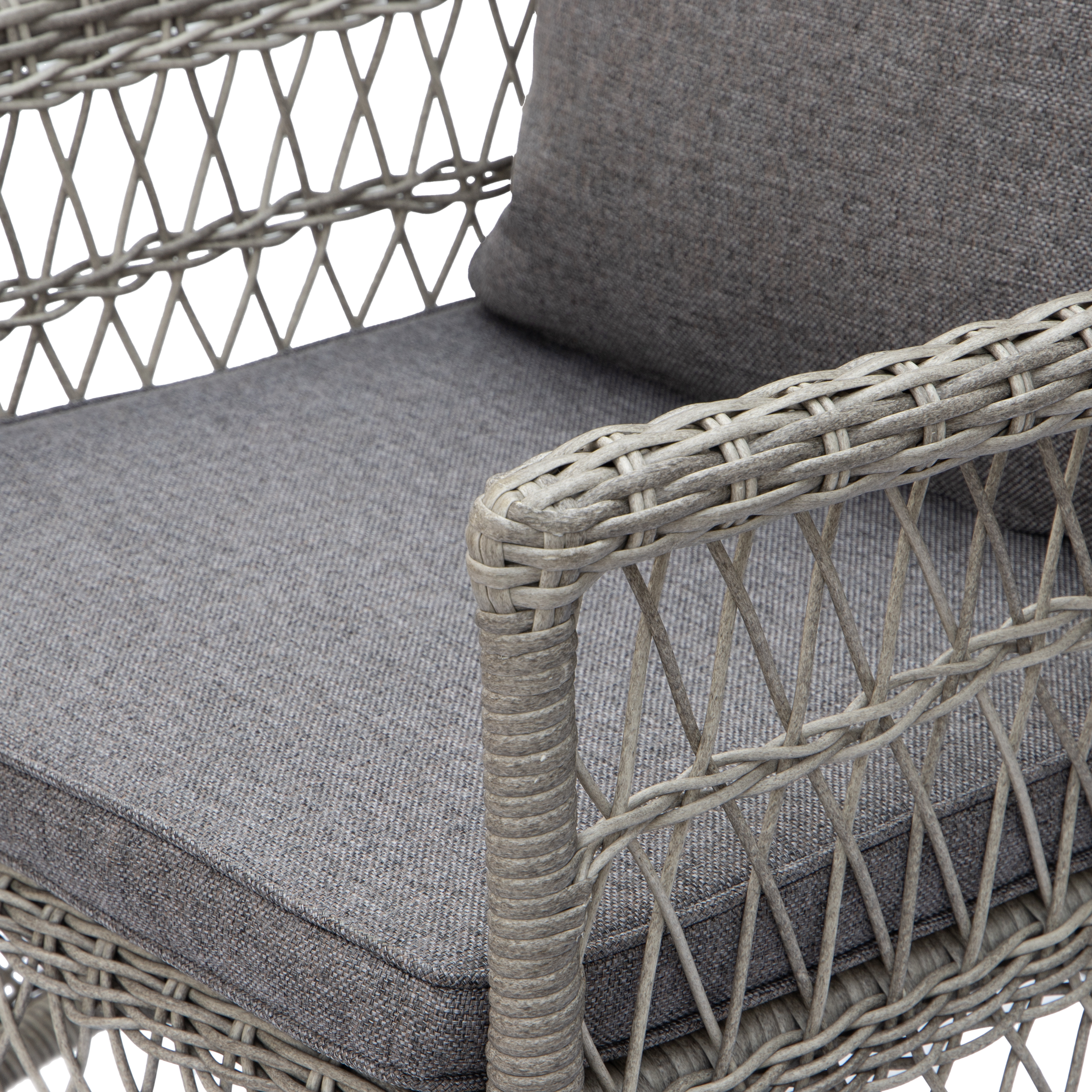 Utematstol i grå rotting med dyna Utematstol i grå rotting med dyna