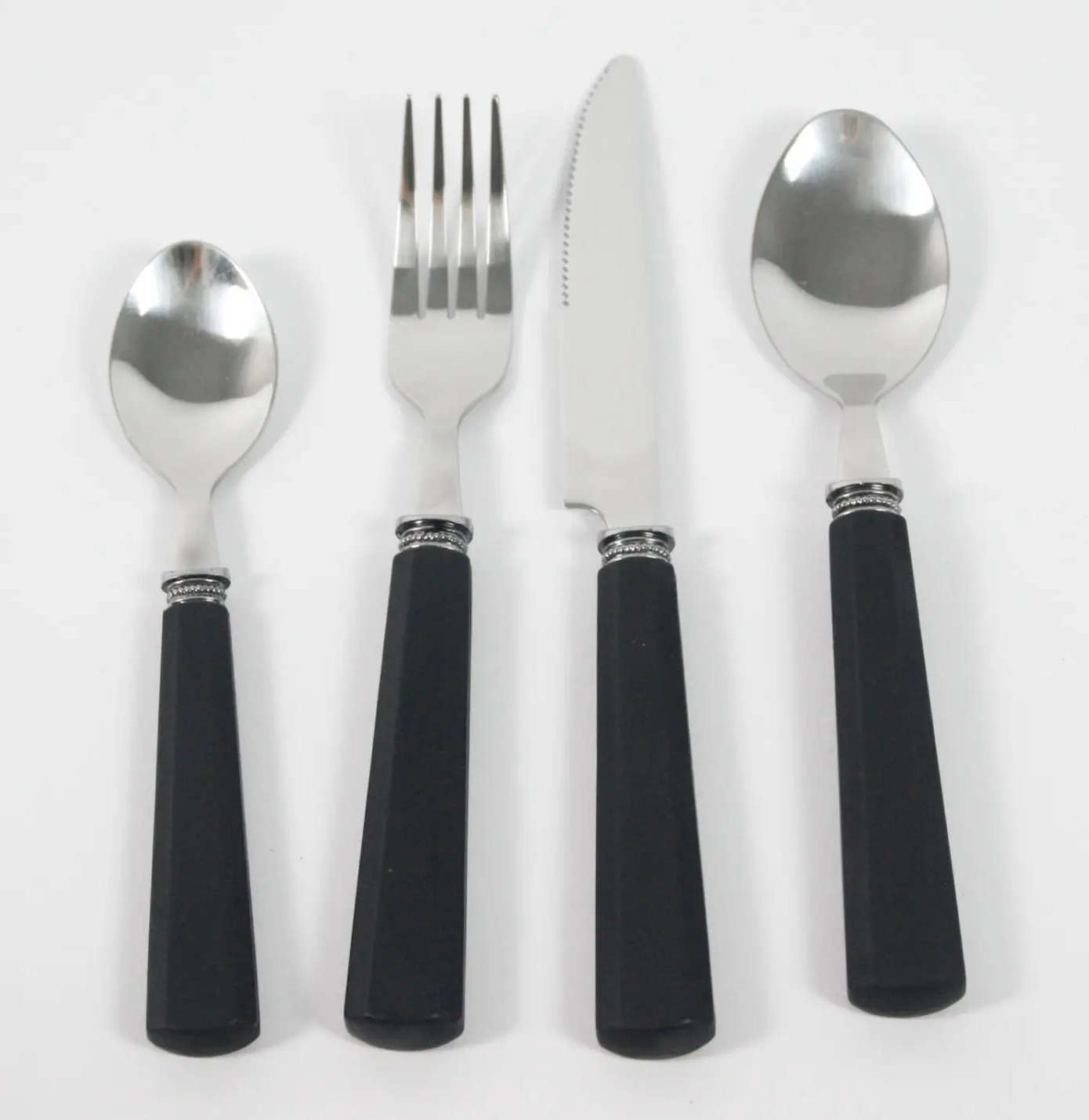 Olsson & Jensen bestickset Sonja - 24 delar