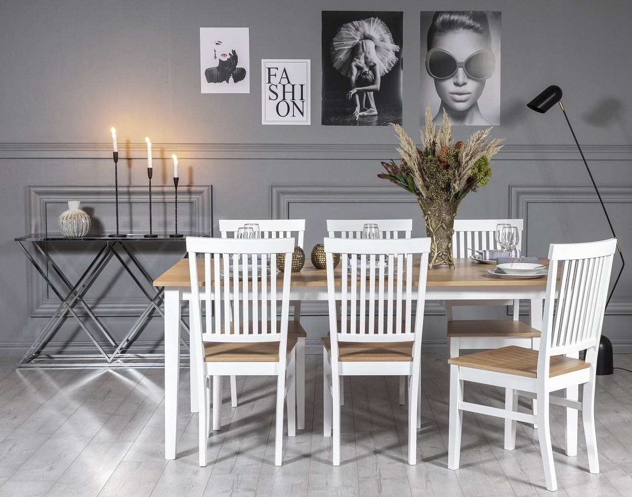 F�r� matgrupp: Bord 180 cm inklusive 6 st F�r� stolar - Ek/vit