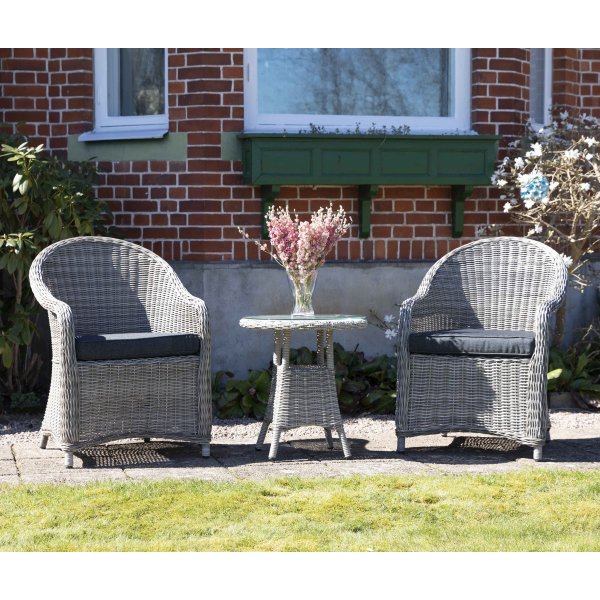 Nebraska - Utefåtölj i konstrotting + Textilrengöring för möbler Nebraska - Utefåtölj i konstrotting + Textilrengöring för möbler