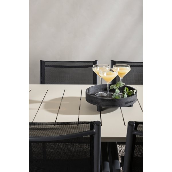 Lina utematgrupp med 6 st Santorini stolar - Beige/Svart Lina utematgrupp med 6 st Santorini stolar - Beige/Svart
