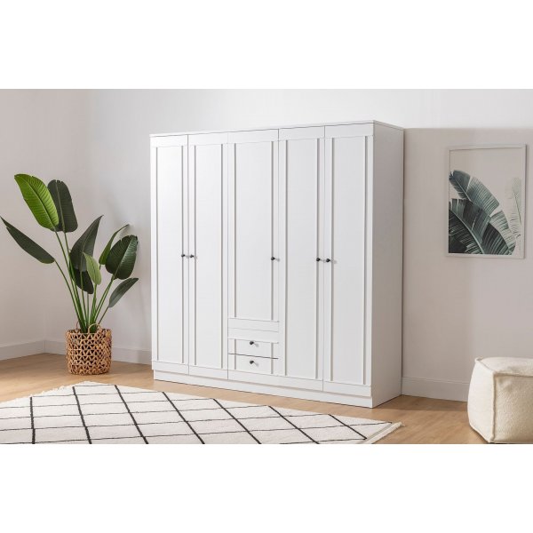 Lia garderob 175 x 52 x 210 cm - Vit Lia garderob 175 x 52 x 210 cm - Vit