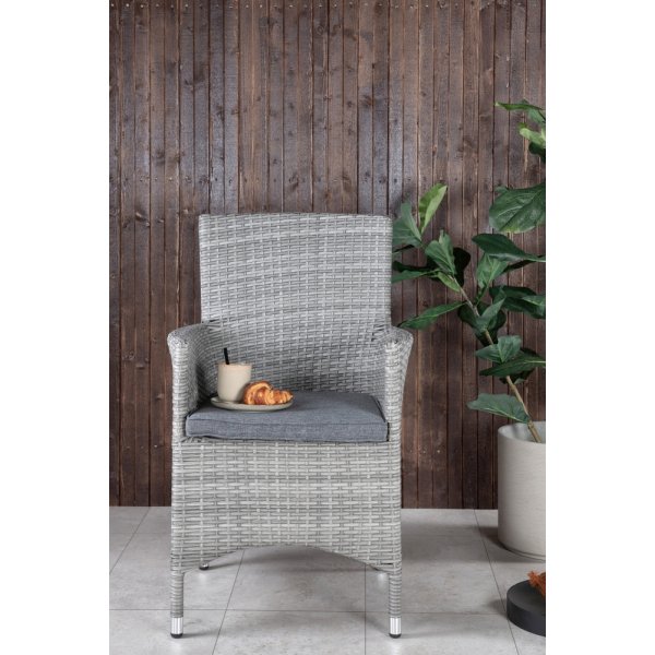 Malin matstol - Grå Malin matstol - Grå