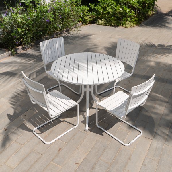 Holm matgrupp bord med 4 st stolar - Vit