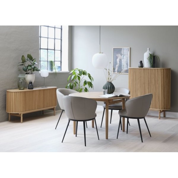 Bubbel runt matbord 120 cm i oljad ek