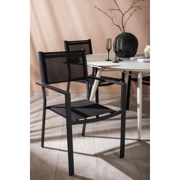 Lina utematgrupp med 4 st Copacabana stolar - Beige/Svart Lina utematgrupp med 4 st Copacabana stolar - Beige/Svart