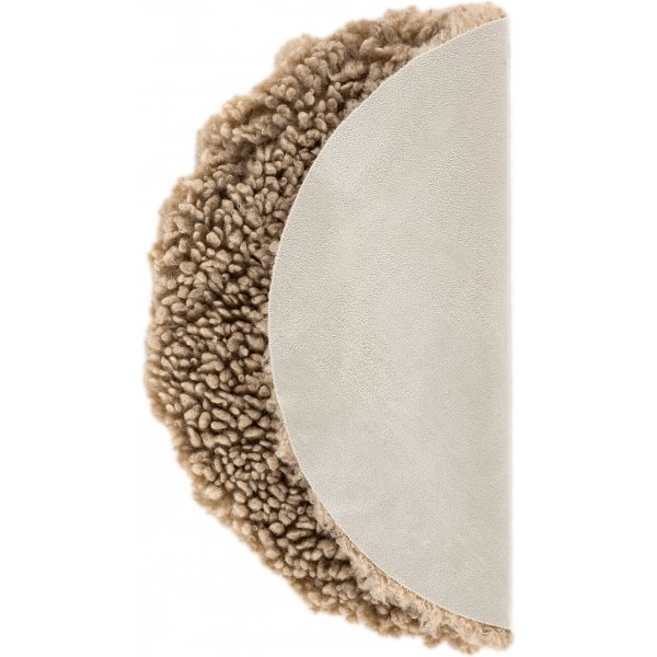 Coussin de chaise Katy Ø34 cm - Imitation peau de mouton beige Coussin de chaise Katy Ø34 cm - Imitation peau de mouton beige