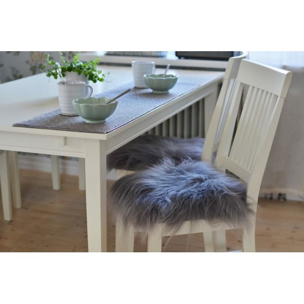 Molly stolsdyna fårskinn Ljusgrå Molly stolsdyna fårskinn Ljusgrå