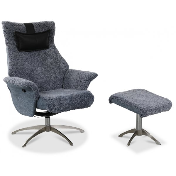 Fotpall i ljusgrått fårskinn Fotpall i ljusgrått fårskinn