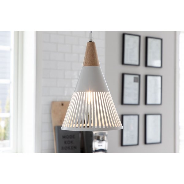 Nittsjö taklampa - Vit Nittsjö taklampa - Vit