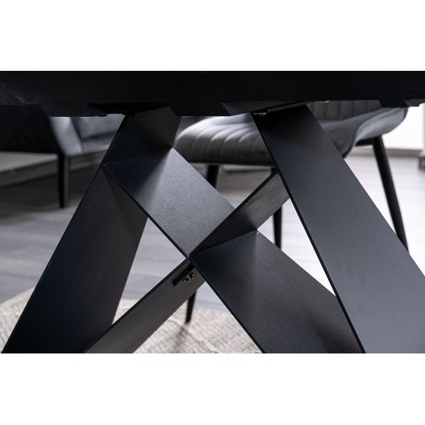 Table à manger Westin 120-160 cm - Blanc/noir Table à manger Westin 120-160 cm - Blanc/noir