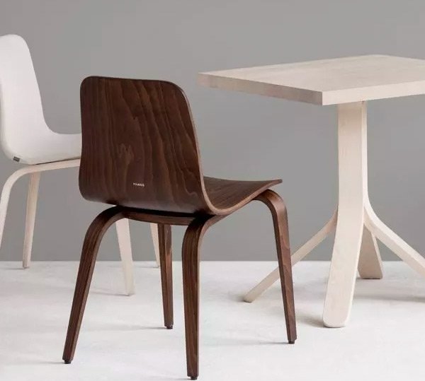 Chaise de salle à manger Hips - N\\\'importe quelle couleur sur le cadre Chaise de salle à manger Hips - N\\\'importe quelle couleur sur le cadre