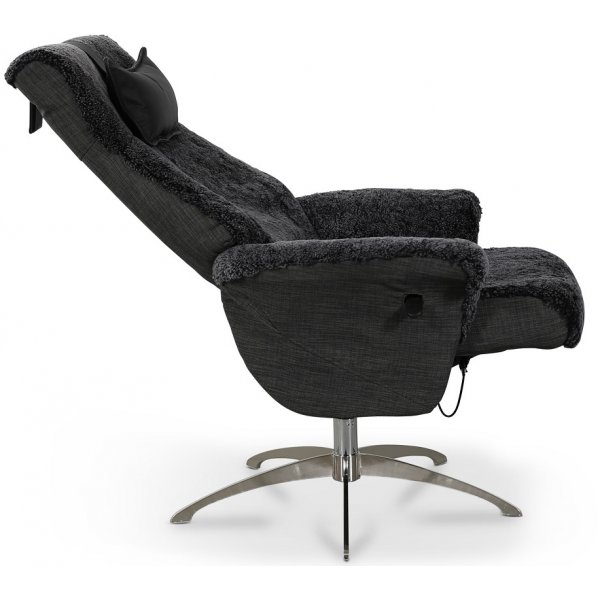 Ullrik fårskinnsfåtölj i mörkgrått fårskinn Ullrik fårskinnsfåtölj i mörkgrått fårskinn