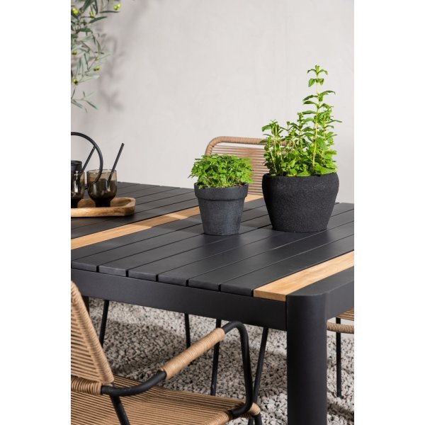 Togo utematgrupp med 4 st Lindos karmstolar - Svart/Brun