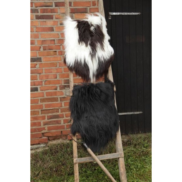 Molly schapenvacht Zwart/bruin Molly schapenvacht Zwart/bruin