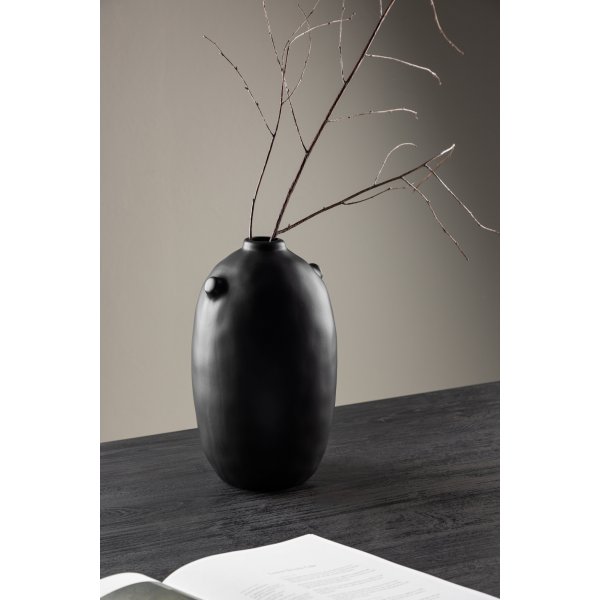 Madi vas - Svart Madi vas - Svart