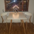 Kundbild Linköping 120 cm matbord - Ek/vit: Passar perfekt i vårt nya kök och...