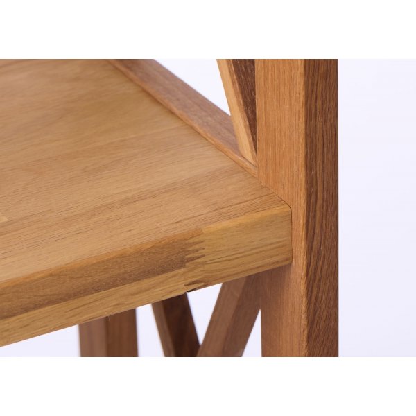 X-bokhylla i oljad ek H 198 cm X-bokhylla i oljad ek H 198 cm