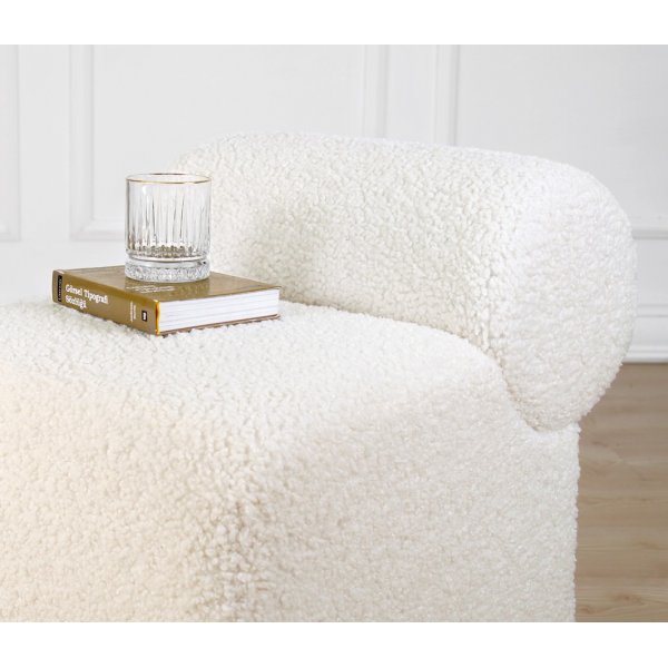 Monlik sittpuff - Vit fuskpäls Monlik sittpuff - Vit fuskpäls