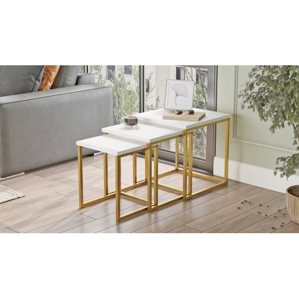 Table Voyage 7, 30/35/40x30/35/40 cm - Blanc/or Table Voyage 7, 30/35/40x30/35/40 cm - Blanc/or
