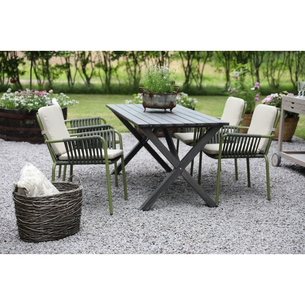 Matgrupp Scottsdale bord 150 cm i Shabby Chic grå inklusive 4 st gröna stapelbara Lincoln stolar Matgrupp Scottsdale bord 150 cm i Shabby Chic grå inklusive 4 st gröna stapelbara Lincoln stolar
