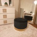 Kundbild Sittpuff Isabelle 50� cm - Gr�n (Sammet)/M�ssing: V�ldigt n�jd med f�rgen och...