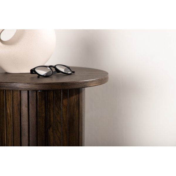 Bianca sidobord Ø40 cm - Mocka Bianca sidobord Ø40 cm - Mocka