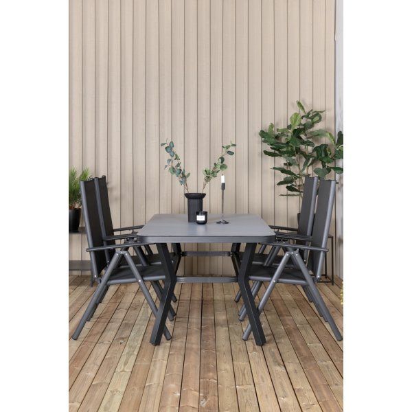 Virya utematgrupp med 4 st Break stolar - Svart/Grå Virya utematgrupp med 4 st Break stolar - Svart/Grå