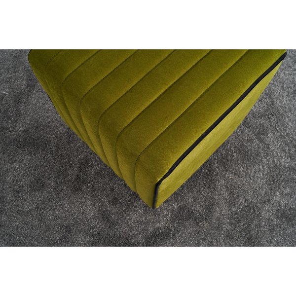 Mona sittpuff - Grön Mona sittpuff - Grön