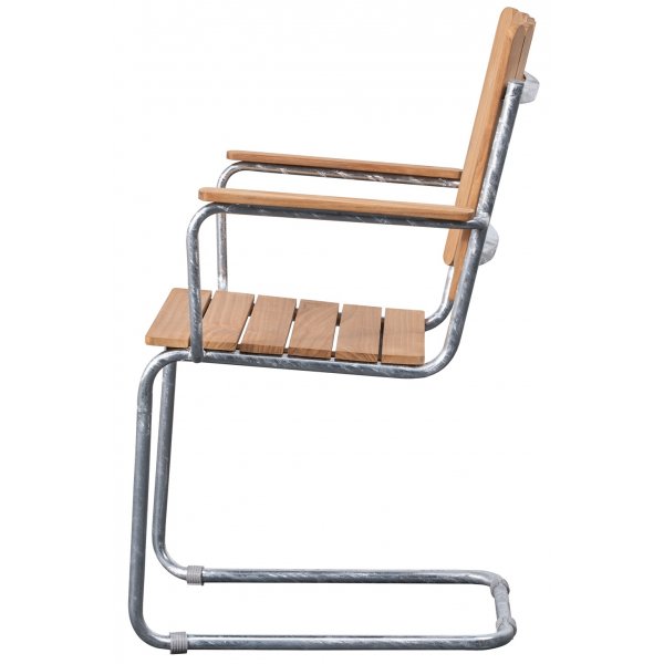 M�llan stapelbar matstol med armst�d i teak