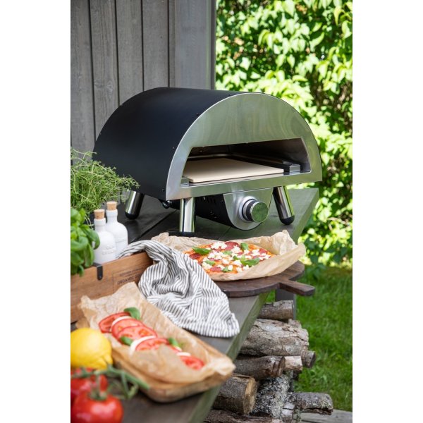 Four  pizza Sentosa - Noir